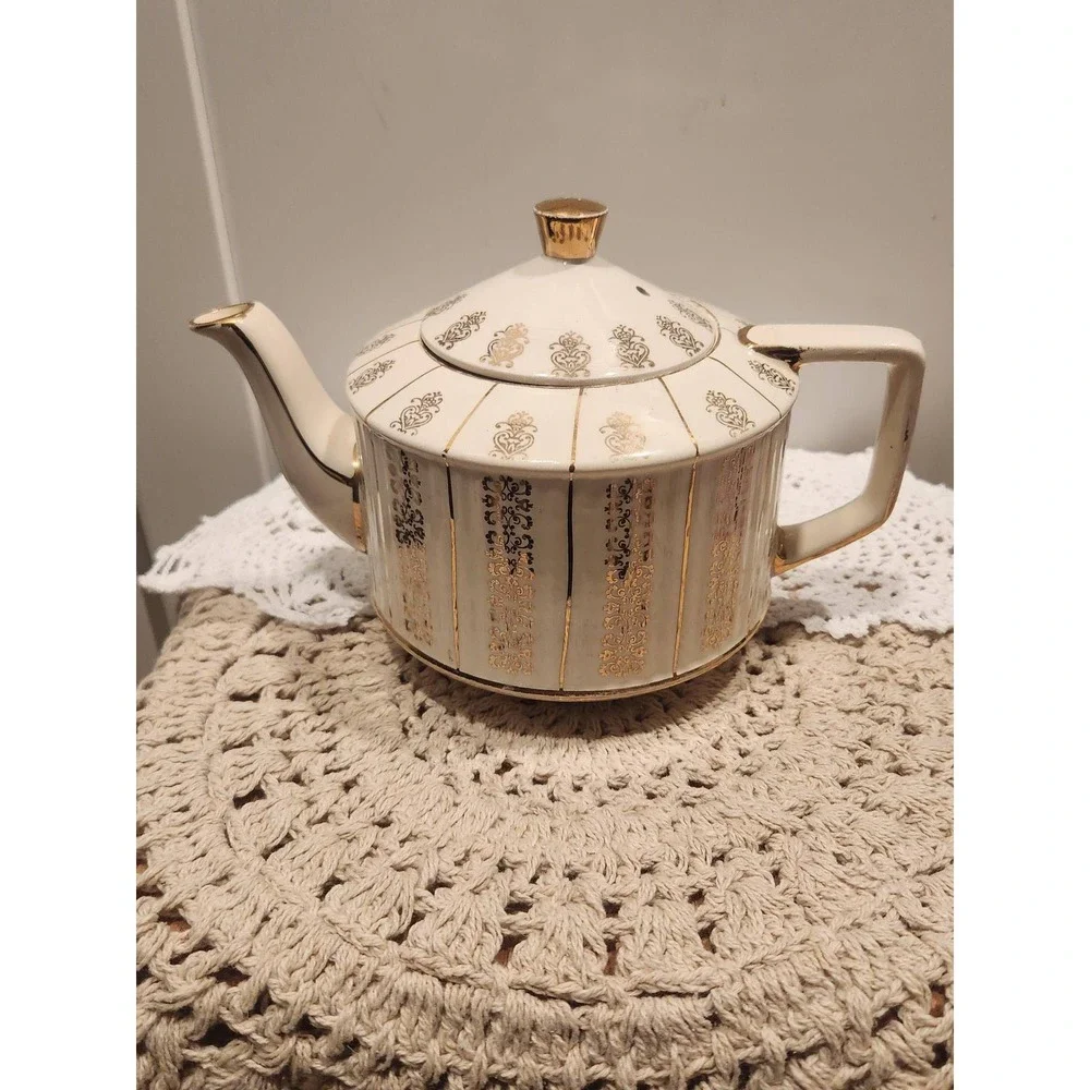 Antique 1950's Sadler Gold Filigree Ceramic Teapot with Lid Regency Style